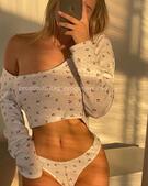 Анкета проститутки Зоя - метро Царицыно, возраст - 24