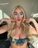 Анкета проститутки Мишель - метро Ломоносовский, возраст - 25